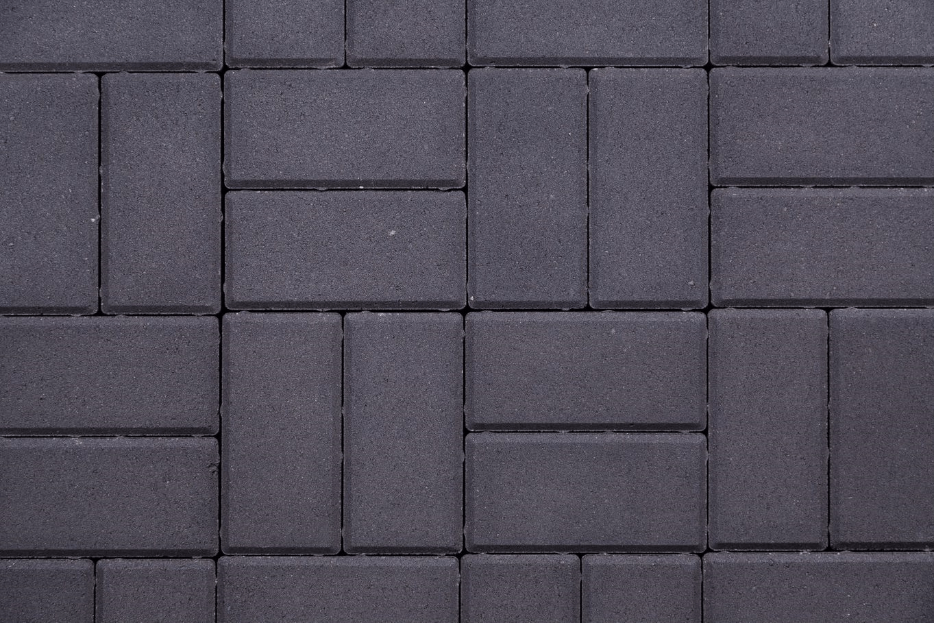 Lewis Monoblock 200x100x50mm | 9.76m² Block Paving Pack — Alter Supplies